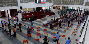 Church Service In Ghana 1140x570