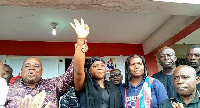 Ophelia Hayford (hand raised)