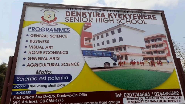 Denkyira Kyekyewere Community Day Senior High School sign post