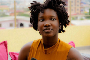 Ebony Reigns died in a collision on February 8, 2018.