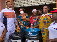 The aspiring Parliamentary Candidate for Old Tafo donated the items to market women