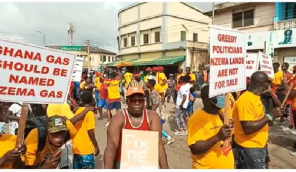 Some protesters on the Sekondi-Takoradi streets