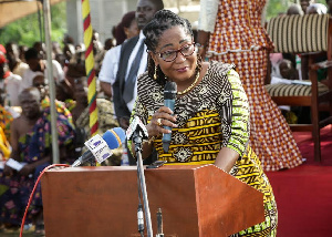 Mrs. Lordina Mahama addressing residents at Tarkwa Nuaem