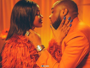 Chioma And Davido.png