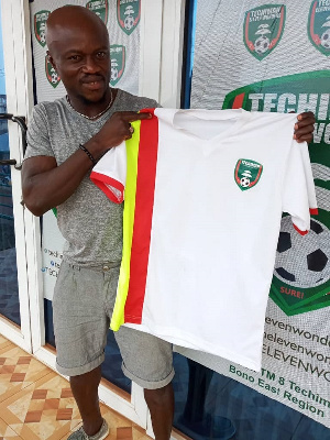 Veteran striker Alex Asamoah aka Makwekwe