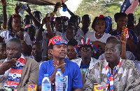 Musician Kaakyire Kwame Appiah(middle)