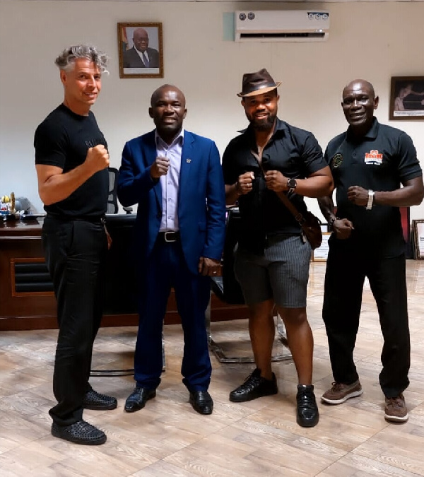 Peter Twumasi with Klaus Nonnemacher and others