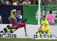 Mexicans emerged triumphant thanks to Elias Hernandez's 32nd-minute penalty