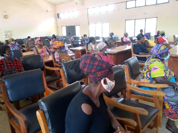 Traders at Assin Fosu Town and Station market