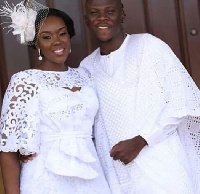 Stonebwoy with wife