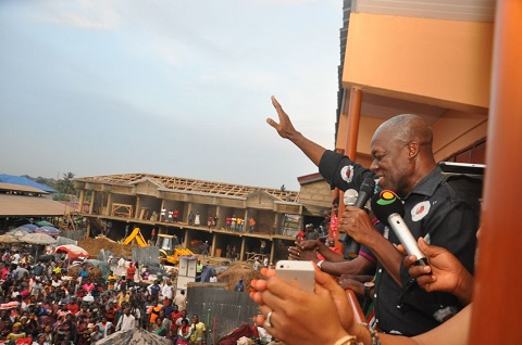 Vice President Kwesi Amissah-Arthur on a campaign tour