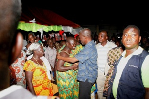 Amissah Greets Chief