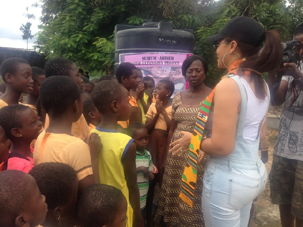 Nadia Buari commissions water project in Suhum-Abisim