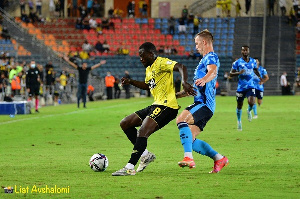 Spezia forward Emmanuel Gyasi