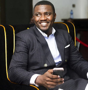 John Dumelo