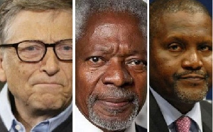 Bill Gates (L), former UN Secretary-General Kofi Annan (M) and Aliko Dangote (R)