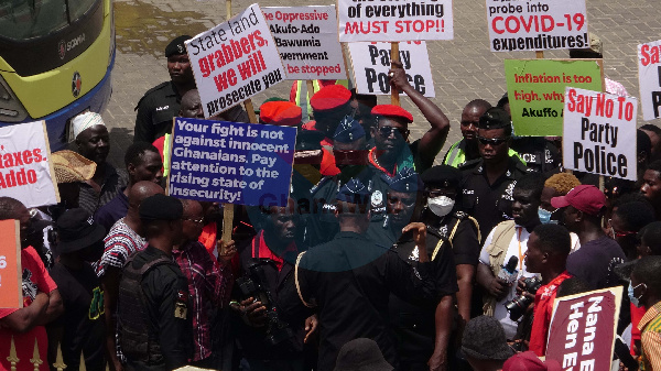 Arise Ghana protesters interfacing with police officers