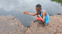 Sake of dis oil spill, dem dey suffer as no drinking water dey again