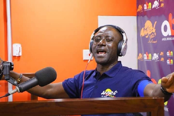 Host of Angel FM's Morning Show, Captain Smart