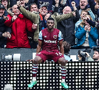 Mohammed Kudus celebrates after scoring a stunning goal