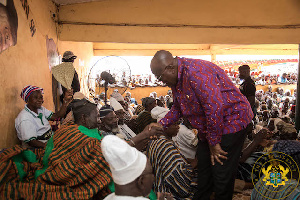 President Akufo-Addo with the Nayiri Naa Bohugu Abdulai Mahami Sheriga