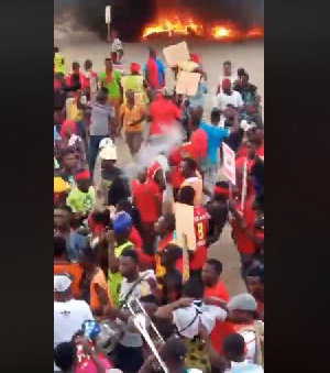 The residents of Tarkwa are demonstrating over poor state of their roads