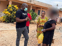 John Dumelo came to the aid of a lady who was denied food because of her political affiliation