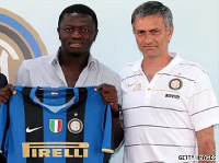 Sulley Muntari and Jose Mourinho