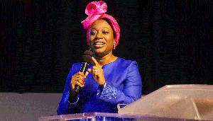 Clergywoman, Becky Paul-Enenche