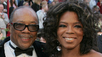 Quincy Jones and Oprah Winfrey at 2005 Oscars