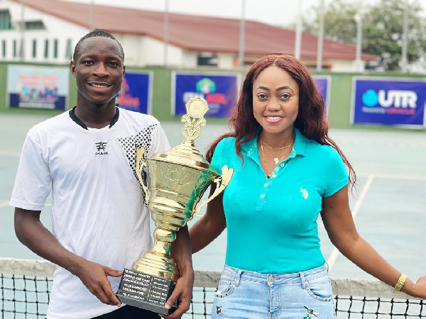 Samuel Antwi with his trophy