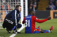 Jeffery Schlupp got hurt after a challenge by Man City's Vincent Kompany