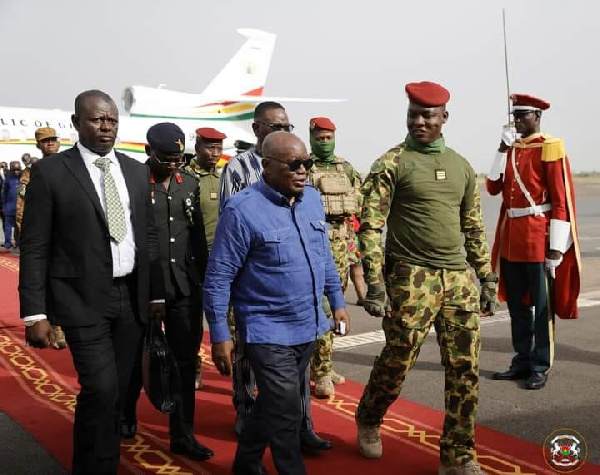 Akufo-Addo received at the airport but junta leader Ibrahim Traore