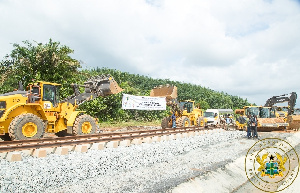 The president cut the sod for the construction of the project on July 2022