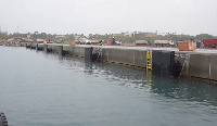 The new quay wall has a draft of -16m and constructed to cater for the world