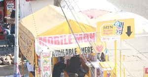 File photo: The robbers later bolted with an unspecified amount of money after shooting the vendor