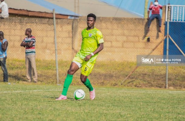 Bechem United Defender Kofi Agbesimah in action