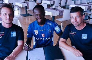 Dwamena (middle) signed a contract until 2023, with an option for an additional year