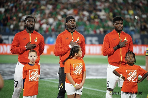 R-L Stephan Ambrosius, Lawrence Ati-Zigi, Thomas Partey