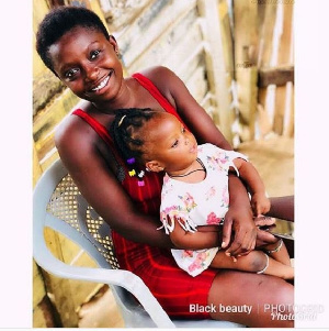 Rashida Black Beauty with her daughter