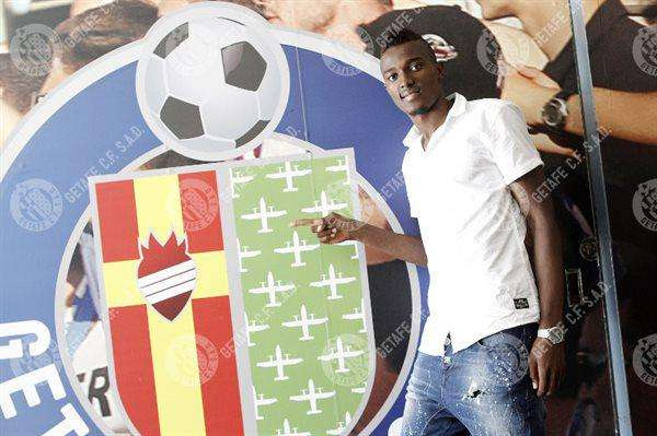 Bernard Mensah has been unveiled as a Getafe player