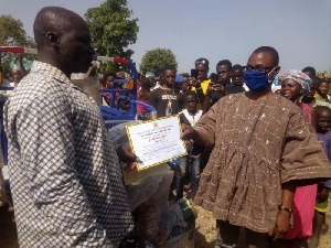 Some farmers received awards and certificates