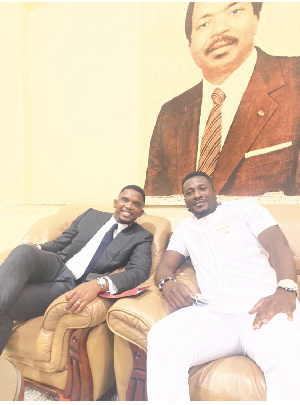 Asamoah Gyan And Samuel Eto'o.jfif