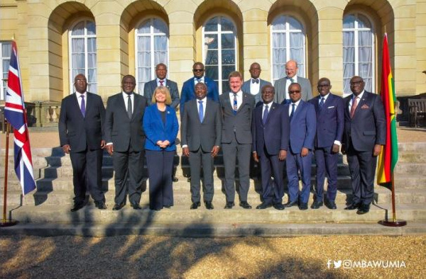 Dr. Mahamudu Bawumia, Iain Walker, and others in a group picture