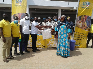 Representatives from MTN donating the items to the traditional council