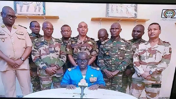 The contingent that announced the coup on RTN