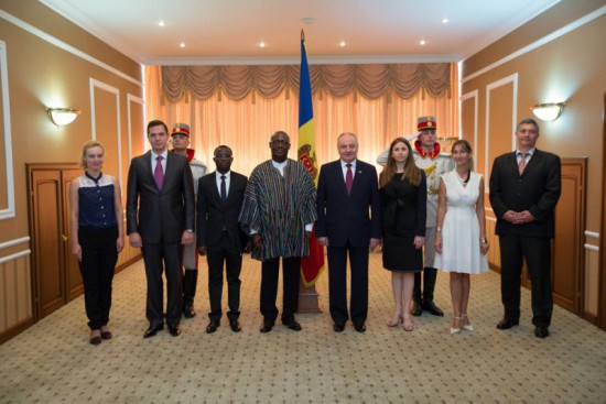 Moldovan President receives Ghana's new Ambassador