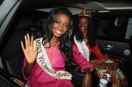 <em>Naa Okailey Shooter with Miss Ghana 2013 Giuseppina Baafi waves at crowd</em>