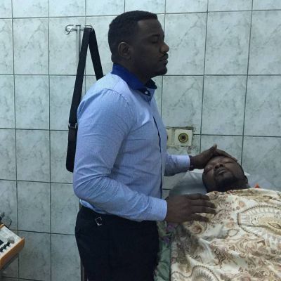 John Dumelo, Sandra Ankobia, Fred Nuamah, others visit KOD at hospital (Photos)