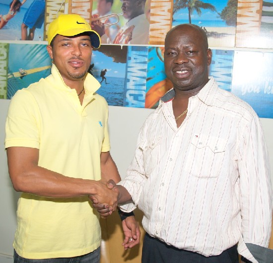 Nana Nyarko,(right) CEO of Black Star Travel & Tours welcoming Van to
New York